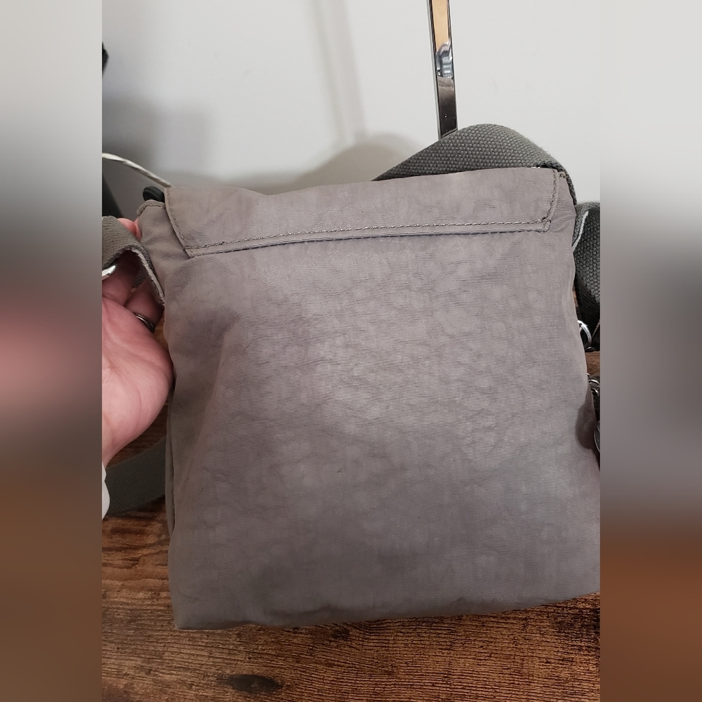 Kipling Sling Bag - Picture 2 of 9